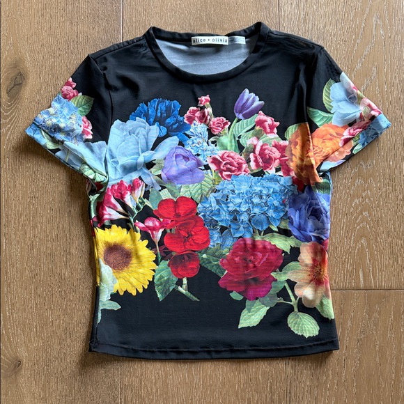 Floral Black Women's Top - Picture 2 of 7